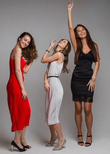 Party Makeup Looks - Different Dress Ke Hisab Se Perfect Makeup Guide 2025